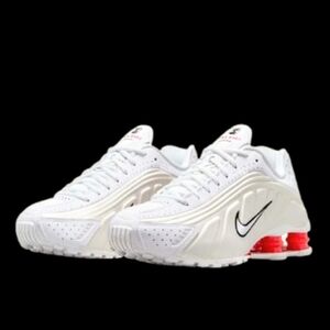 Nike Shox R4 Running Womens Size 7.5 White Phantom Picante Red